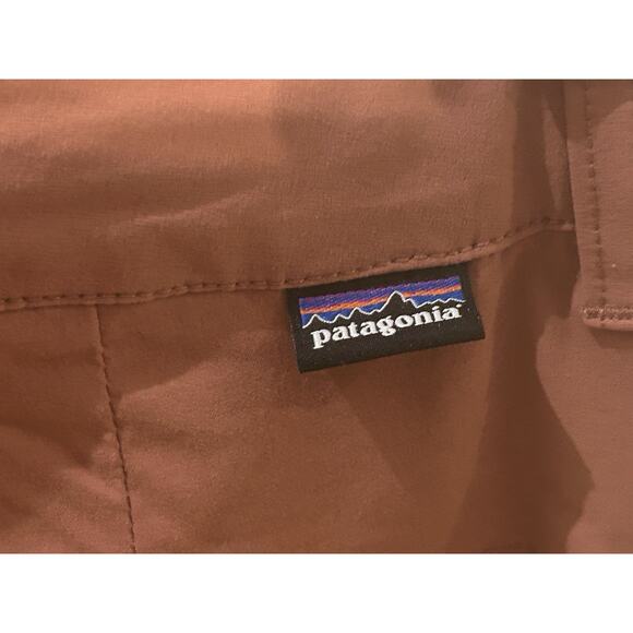 Patagonia Rust Shorts Women's size 2 - Picture 3 of 4